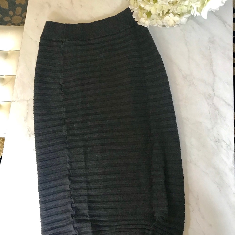 EXPRESS PENCIL SKIRT